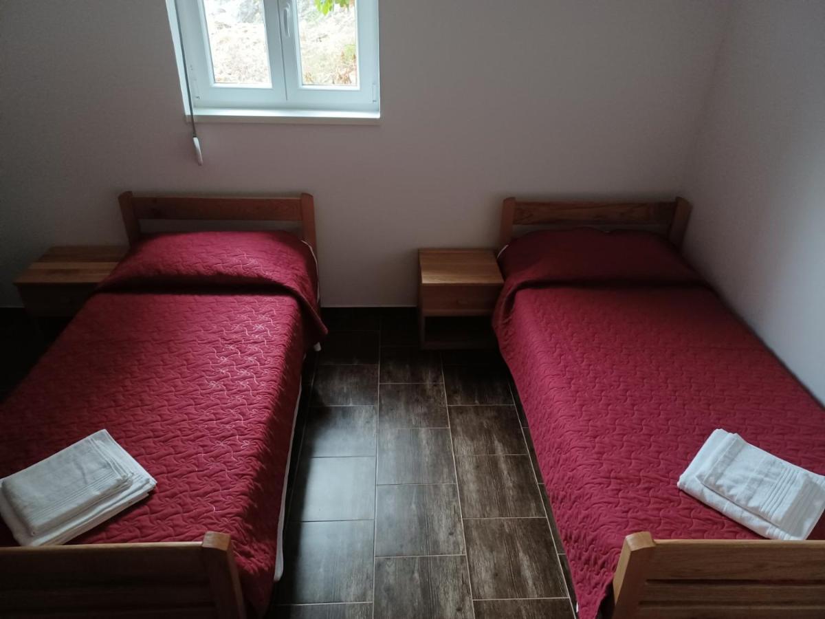Apartman Milanko Muskovci Exterior foto